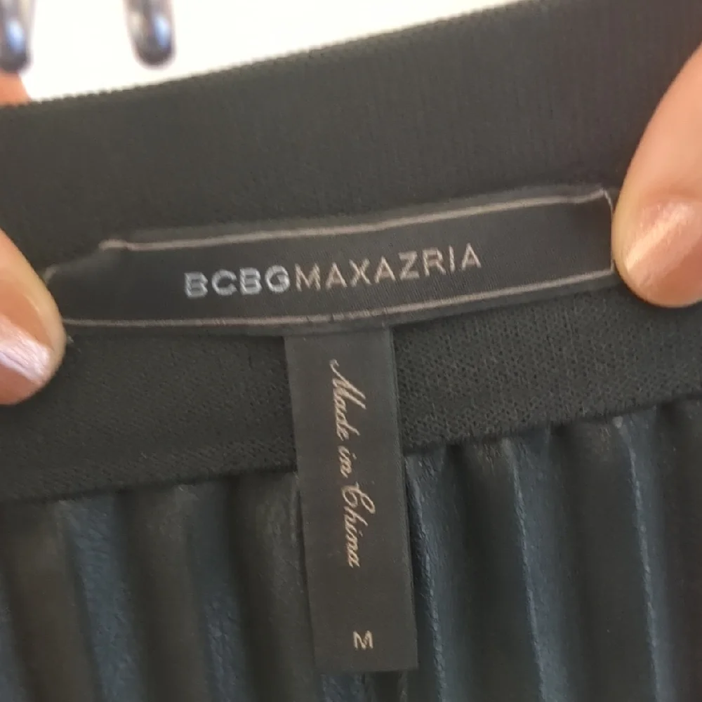 BCBGMaxAzria Black, Burgundy, and Teal Pleated Skirt - Picture 2 of 4